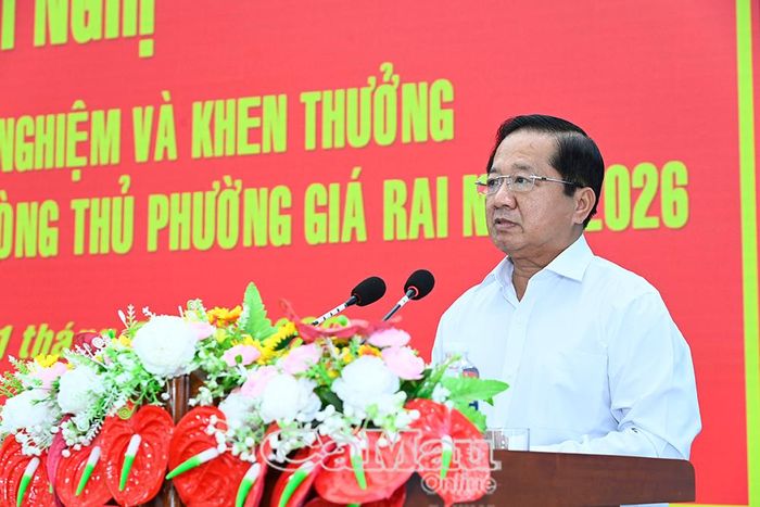  Đồng chí Lê Thanh Triều, Uỷ viên Ban Thường vụ Tỉnh uỷ, Phó Chủ tịch Thường trực Uỷ ban MTTQ Việt Nam tỉnh Cà Mau, Uỷ viên Ban Chỉ đạo diễn tập, phát biểu tại hội nghị.