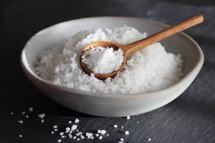 Muối có khả năng thu hút tài lộc chủ yếu xuất phát từ tín ngưỡng dân gian