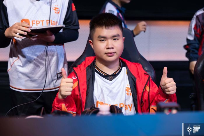 Gray và hành trình đáng nhớ trong màu áo Team Flash