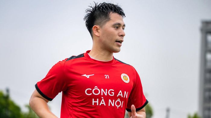 CLB Công an Hà Nội đấu với Adelaide United ở vòng sơ loại Cúp C1 châu Á. (Ảnh: CAHN FC)