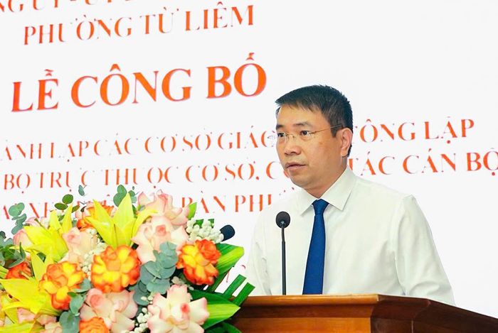 Chủ tịch UBND phường Từ Liêm Nguyễn Thanh Bình phát biểu tại hội nghị. Ảnh: PV