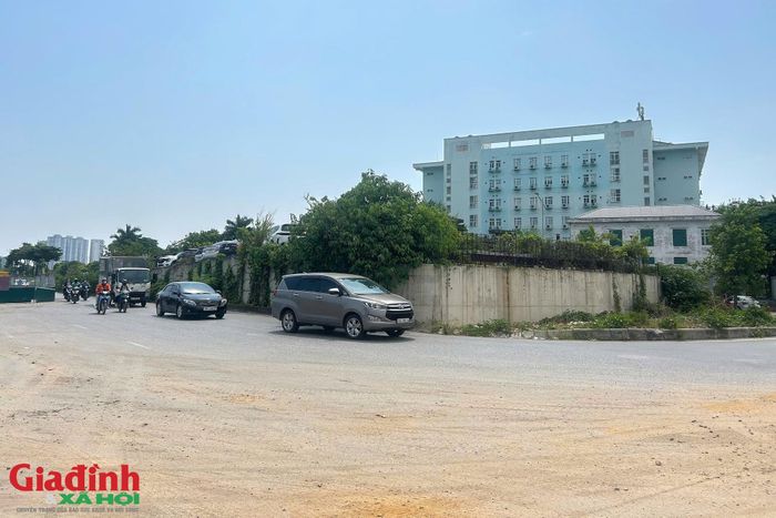 Dự án nút giao Phạm Tu - đường 70 là một trong những công trình hạ tầng cửa ngõ phía Nam có vai trò chiến lược, nhưng từng phải đối mặt với giai đoạn khó khăn kéo dài và phải tạm dừng thi công từ năm 2018.