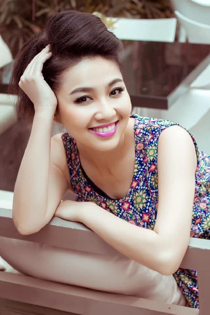 Diễn viên Lê Khánh.
