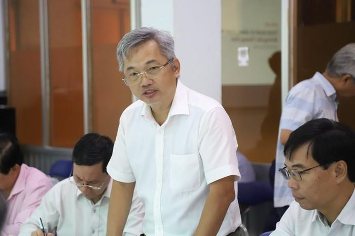 Bác sĩ Nguyễn Đăng Khoa - Giám đốc Bệnh viện Tâm thần TPHCM báo cáo. Ảnh: P.Thương.