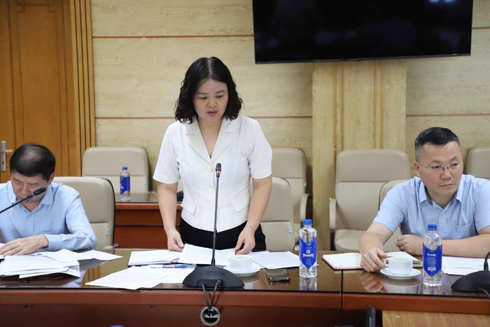 Bà Nguyễn Thị Thu Phương - Phó Trưởng Ban chuyên trách Ban Tuyên giáo và Dân vận Đảng Ủy Bộ.  Ảnh: Trần Minh