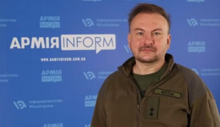 Cố vấn Tổng thống Ukraine Serhii Beskrestnov nhận định Rassvet là phiên bản tương tự mạng Internet vệ tinh Starlink của công ty SpaceX.