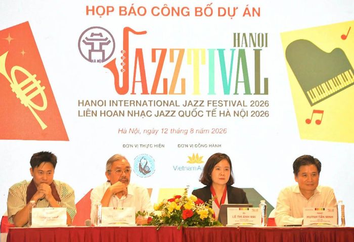 BTC thông tin tại họp báo Hanoi Jazztival 2026.