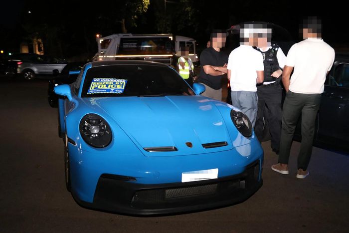  Porsche 911 GT3 thế hệ 992.1 ra mắt lần đầu vào tháng 2/2021. Tương tự các phiên bản GT3 trước đây, xe sở hữu các công nghệ từ nhiều mẫu xe đua 911 chuyên nghiệp. Mức giá trung bình của chiếc Porsche 911 GT3 này khoảng 265.000 USD. 