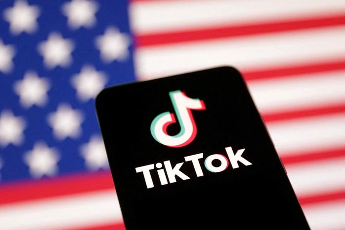 Nhà Trắng dỡ bỏ lệnh cấm TikTok trên các thiết bị của chính phủ Mỹ. Ảnh: Reuters.