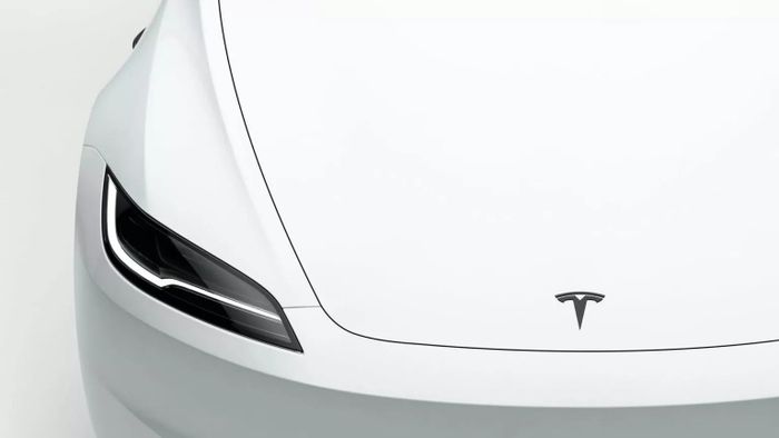  Cụm đèn cos (đèn chiếu gần) trên các mẫu Model Y và Model 3 đều có cường độ ánh sáng vượt ngưỡng. Ảnh: Tesla.