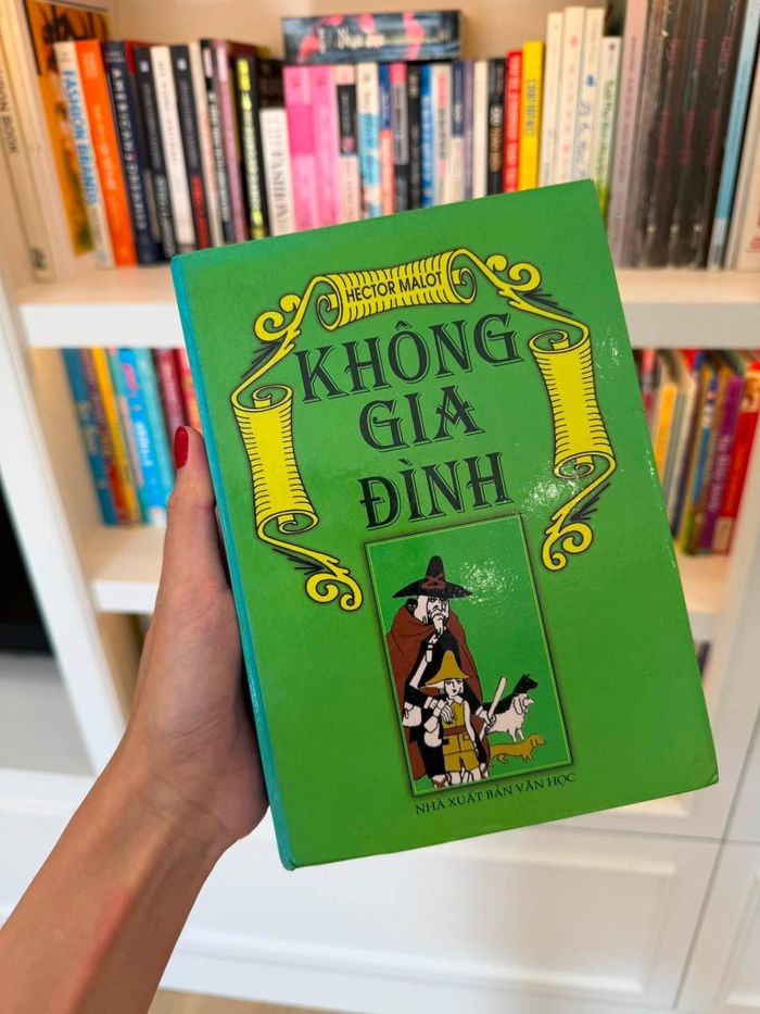  Tác phẩm Không gia đình của Hector Malot. Ảnh: FBNV. 
