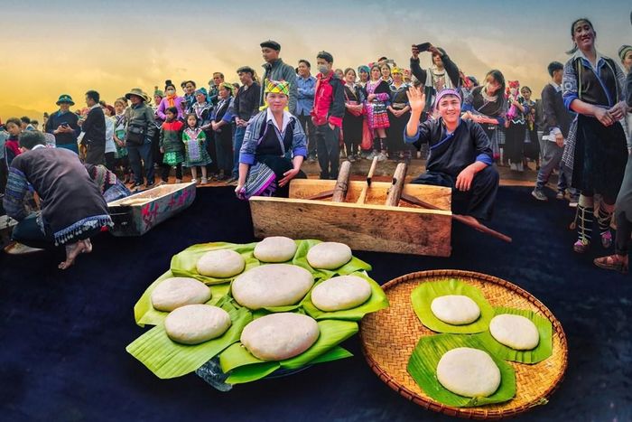Đặc biệt, hoạt động giã bánh dày của đồng bào Mông sẽ giúp du khách hiểu thêm câu chuyện phía sau một món ăn truyền thống. Từ những hạt gạo nếp được đồ chín, qua nhịp chày đều đặn và đôi bàn tay khéo léo, chiếc bánh dày không chỉ mang hương vị núi rừng mà còn chứa đựng những nét đẹp trong đời sống, phong tục cộng đồng