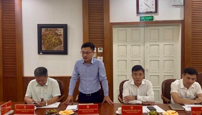 Đồng chí Cao Lê Tuấn Anh, tân Phó Chỉ huy trưởng, Ban CHQS Bộ VHTTDL phát biểu nhận nhiệm vụ