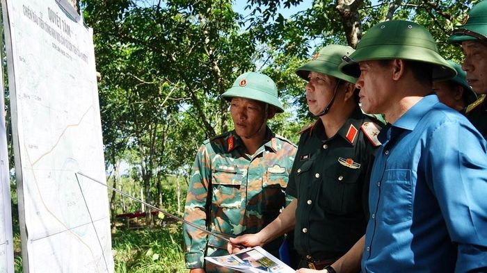 Đối chiếu bản đồ tại thực địa