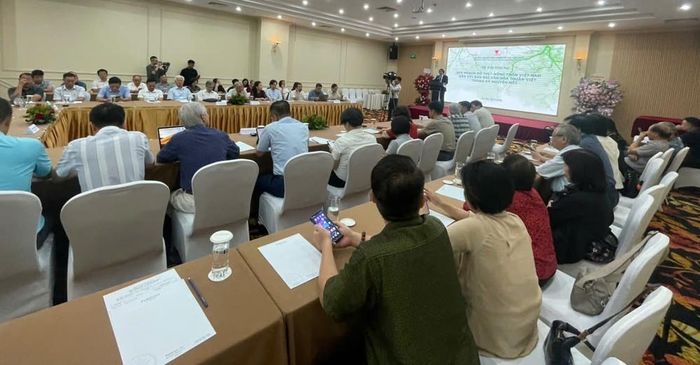 Quang cảnh hội thảo “Quy hoạch đô thị - nông thôn Việt Nam gắn với bản sắc văn hóa thuần Việt trong kỷ nguyên mới”. Ảnh: HKTSVN