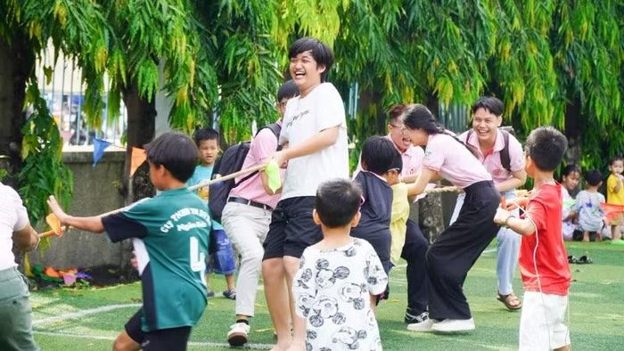 Trẻ em cần những môi trường lành mạnh, an toàn để phát triển toàn diện. (Ảnh: Bùi Duyên)