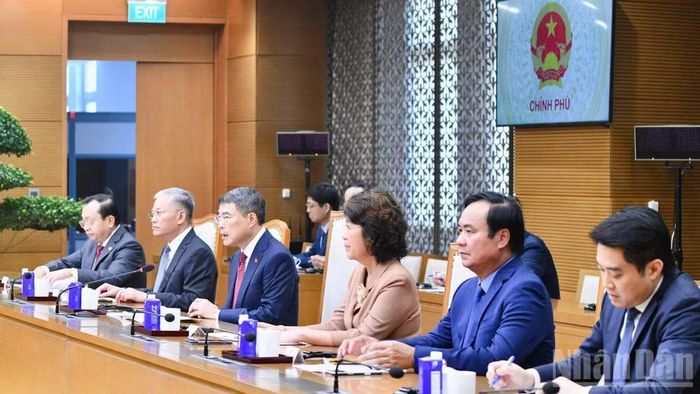  Thủ tướng Chính phủ Lê Minh Hưng và lãnh đạo một số bộ, ngành Việt Nam tham dự buổi tiếp. (Ảnh: THANH GIANG) 