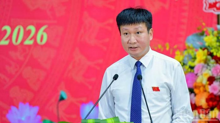 Đồng chí Trần Huy Tuấn, Ủy viên Trung ương Đảng, Bí thư Tỉnh ủy Ninh Bình phát biểu tại chương trình.