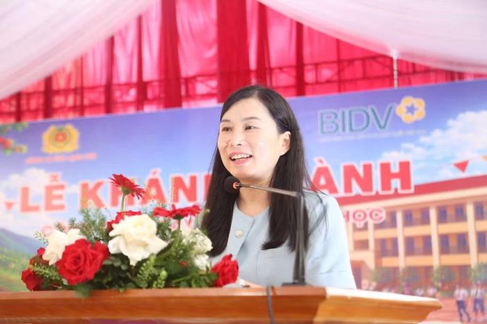 Đồng chí Trần Thanh Nhàn, Tỉnh ủy viên, Phó Chủ tịch Ủy ban nhân dân tỉnh Lạng Sơn phát biểu tại lễ Khánh thành. (Ảnh: Hoàng Tùng)