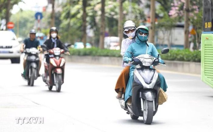 Từ ngày 14-8, nắng nóng ở Bắc Bộ có xu hướng dịu dần. Ảnh minh họa: TTXVN