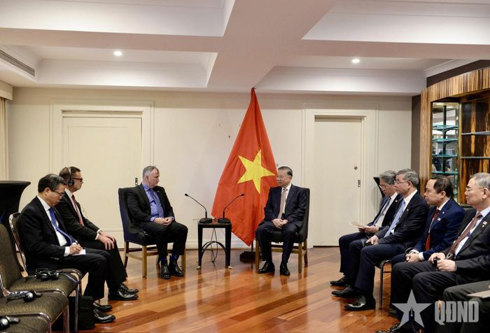 Tổng Bí thư, Chủ tịch nước Tô Lâm tiếp ông Craig Bradshaw, Giám đốc điều hành EQ Resources Limited. Ảnh: PHẠM KIÊN
