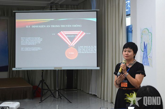  Bà Nguyễn Thị Thục Hạnh, nguyên Tổng biên tập Báo Phụ nữ Việt Nam, nguyên Ủy viên Ban chấp hành Hội Nhà báo Việt Nam chia sẻ về góc nhìn truyền thông cho NKT.