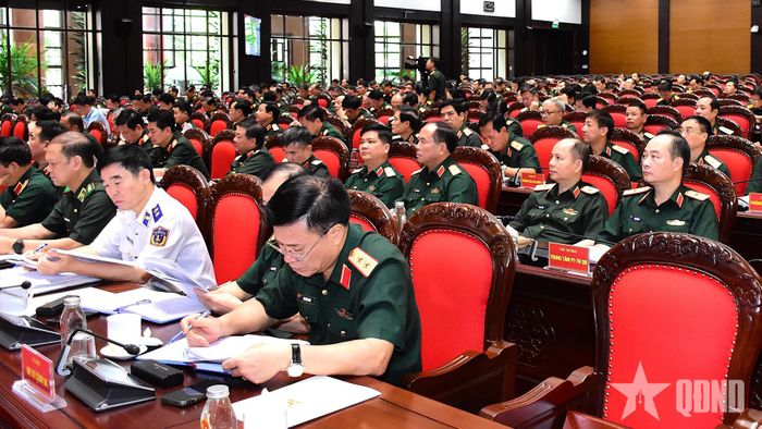 Các đại biểu dự hội nghị. 