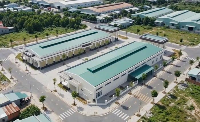 Toàn cảnh chợ mới Hòa Hiệp, phường Hải Vân.
