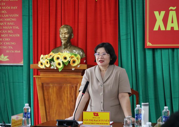  Lãnh đạo Thành uỷ TPHCM phát biểu chỉ đạo 