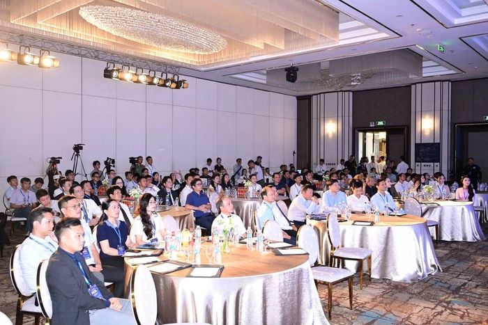 Các đại biểu dự Hội nghị.