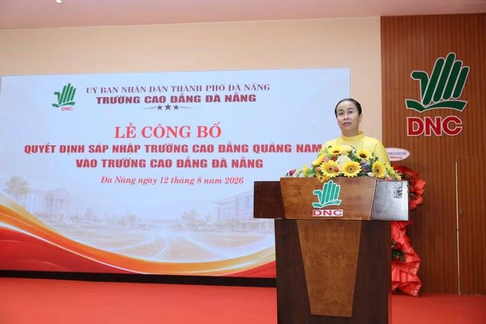 Bà Nguyễn Thị Anh Thi, Phó Chủ tịch UBND TP Đà Nẵng phát biểu tại lễ công bố Quyết định.