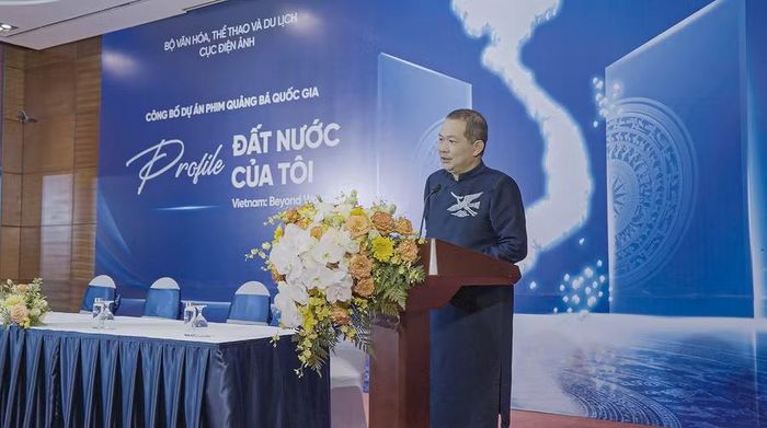 Đạo diễn Lương Đình Dũng.