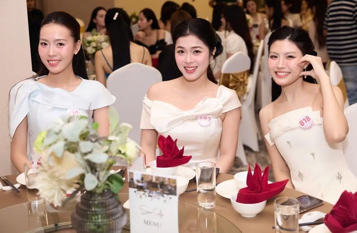 Sự kiện chào mừng là dịp để các cô gái có những khoảnh khắc thư giãn sau hành trình di chuyển từ nhiều tỉnh, thành trên cả nước, đồng thời bắt đầu làm quen chặng đường sắp tới.