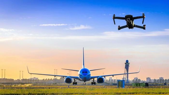 Theo chuyên gia, không nên chỉ dùng một loại thiết bị để phát hiện UAV. Ảnh minh họa: ABP.