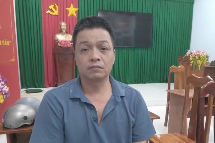 Đối tượng Nguyễn Chí Quảng cầm đầu đường dây đưa người nhập cảnh trái phép từ Campuchia vào Việt Nam bị BĐBP tỉnh Tây Ninh bắt giữ. Ảnh: Biên phòng Tây Ninh