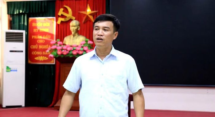 Ông Lâm Thế Hùng, Phó Giám đốc Sở Giáo dục và Đào tạo Tuyên Quang.