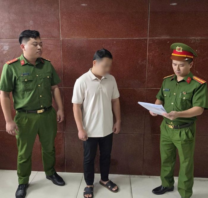 Khởi tố bị can Nguyễn Mạnh Cần về tội “Xâm phạm quyền tác giả, quyền liên quan”.
