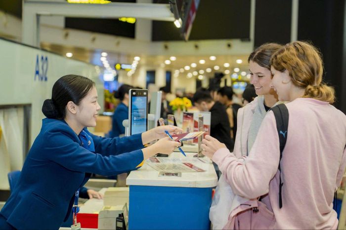  Cộng đồng cư dân quốc tế đổ về Đà Nẵng, tạo động lực mạnh mẽ cho thị trường cho thuê lưu trú. Ảnh: Ánh Dương