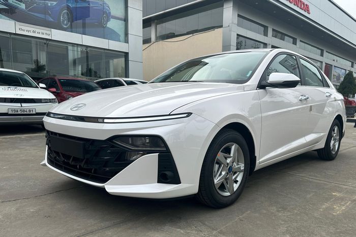 Doanh số thấp kéo dài đang khiến Hyundai Accent ngày càng cách xa nhóm dẫn đầu. Ảnh: Đại lý Hyundai
