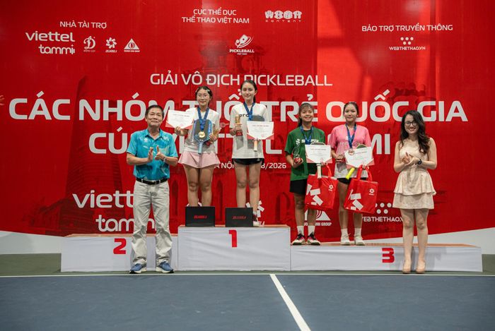 BTC trao thưởng cho các VĐV giành thành tích tại giải giải vô địch Pickleball các nhóm tuổi trẻ quốc gia 2026
