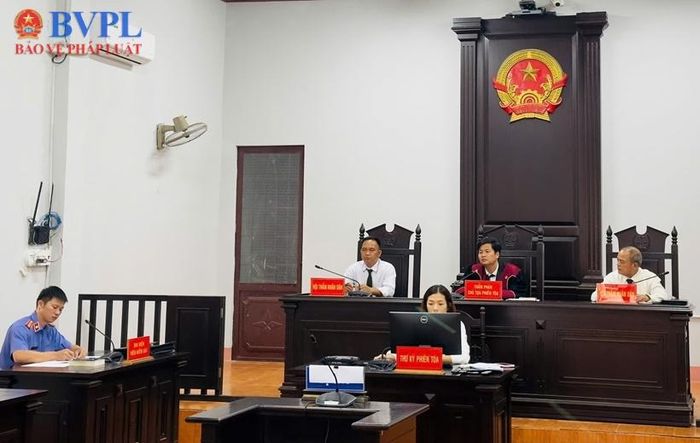 HĐXX đã buộc các bị đơn thanh toán số tiền gốc 362 triệu đồng và công nhận sự thỏa thuận của các đương sự về số tiền lãi 158 triệu đồng.