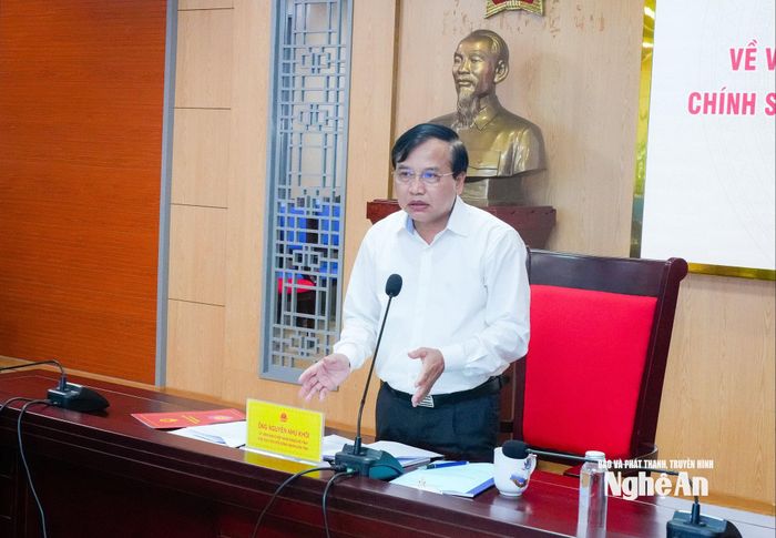 Phó Chủ tịch HĐND tỉnh Nguyễn Như Khôi phát biểu tại cuộc làm việc. Ảnh: TL