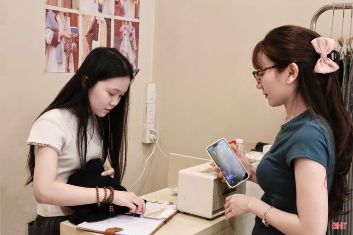 Các đợt khuyến mãi lớn có thể giúp lượng khách tăng đáng kể so với ngày thường.