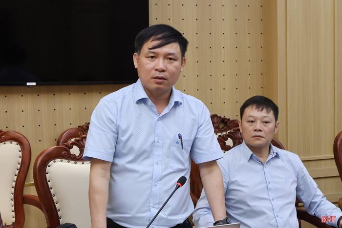 Đồng chí Nguyễn Đức Thắng - Phó Giám đốc Sở Tài chính phát biểu tại hội nghị.