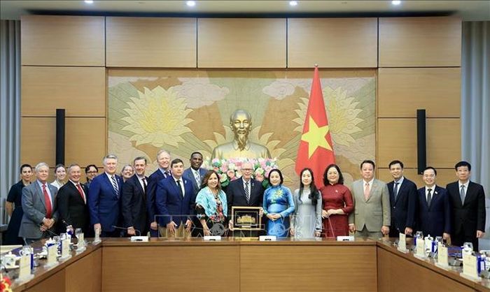 Các đại biểu chụp ảnh chung. Ảnh: Tuấn Anh/TTXVN