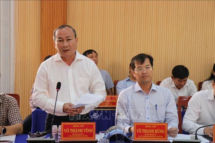 Bí thư Đảng ủy xã An Phú phát biểu tại Hội nghị.