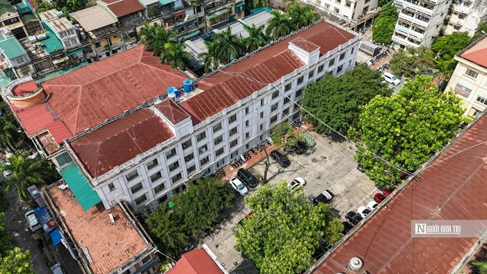 Theo hồ sơ đề xuất, công trình đặt mục tiêu sở hữu hai sân đỗ trực thăng ở độ cao lớn nhất thế giới và Sky Ballroom (đại sảnh trên không) lớn nhất thế giới. Bên cạnh đó, dự án cũng hướng tới việc xây dựng vườn nhiệt đới ở độ cao lớn nhất thế giới và Digital Art Museum (bảo tàng nghệ thuật số) ở độ cao lớn nhất thế giới.