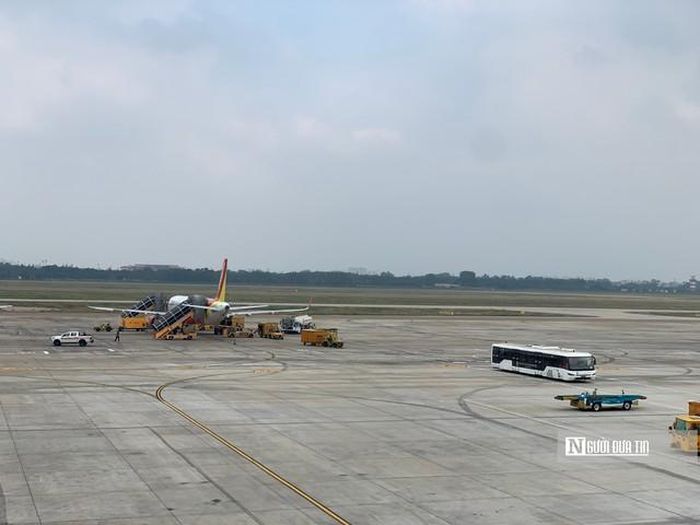Sau khi phát hiện drone, ngành chức năng đã kích hoạt các chương trình ứng phó để đảm bảo an toàn cho hành khách cũng như các chuyến bay.