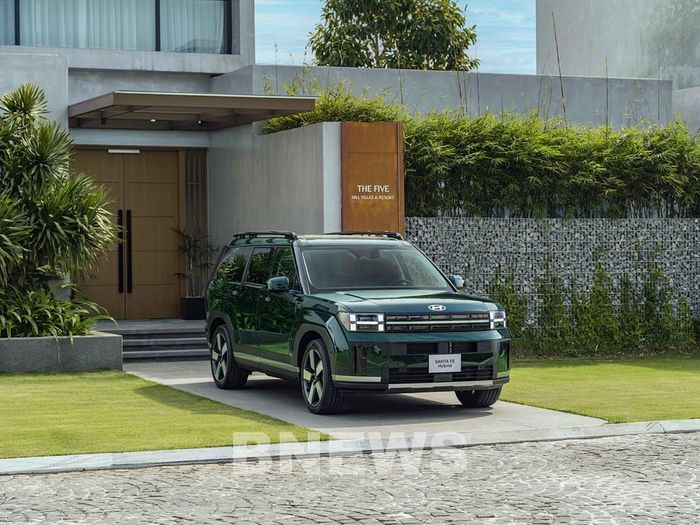 Hyundai Santa Fe đạt doanh số 115 xe trong tháng 7/2026