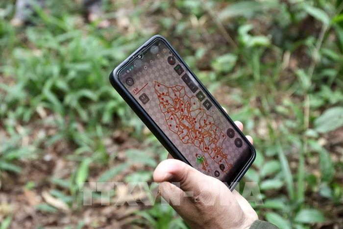 Các điểm có diễn biến bất thường được xác định trên phần mềm để phục vụ kiểm tra thực địa. Ảnh: Hữu Quyết – TTXVN 